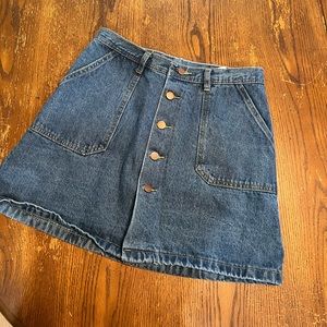 denim skirt